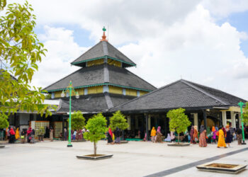 Wisata Religi, Mencari Ketenangan Batin di Bulan Suci Ramadan