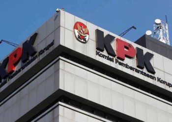 KPK Tahan Bupati Mamberamo Tengah DPO Tersangka Suap, Gratifikasi, dan TPPU