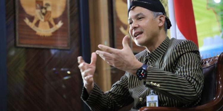 Survei SMRC: Dukungan Publik ke Ganjar Pranowo Kembali Menguat
