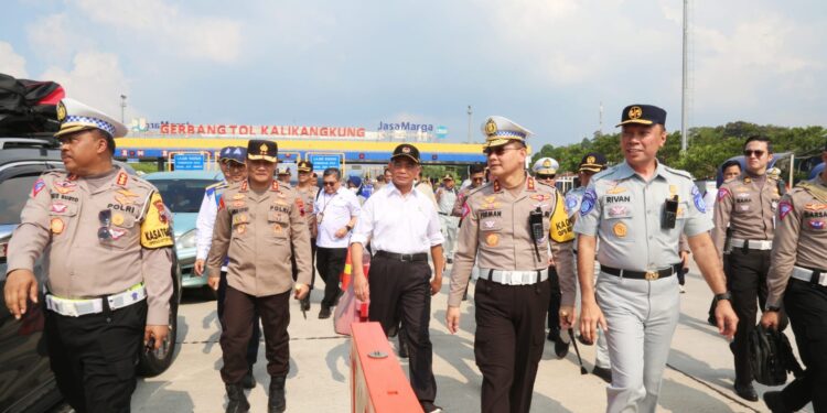 Menko PMK Minta Pemudik Tidak Berlama-lama di Rest Area