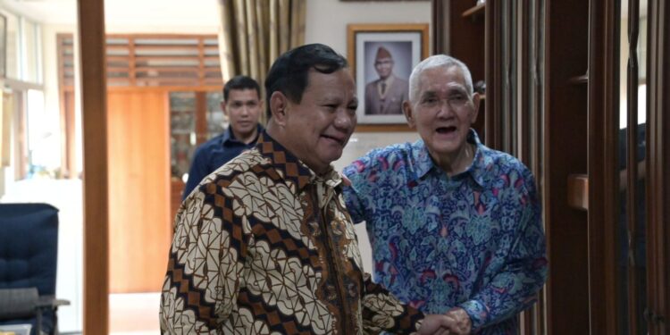 Prabowo Subianto Lebaran ke Para Sesepuh TNI, Ada Apa?