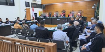 Tiga Orang Saksi Diperiksa dalam Sidang PT Krakatau Steel