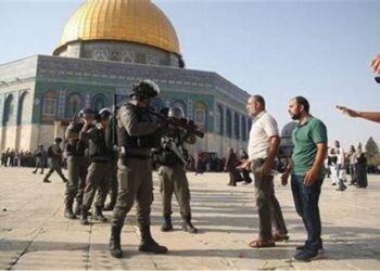 Kibarkan Bendera, 17 Warga Palestina Ditangkap Polisi Israel di Yerusalem Timur