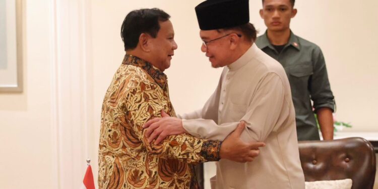Prabowo Subianto Gelar Pertemuan dengan PM Malaysia Anwar Ibrahim, Bahas Apa?