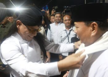 Bertemu Gus Miftah di Pondok Pesantren Ora Aji Sleman, Prabowo Subianto Merasa Bahagia
