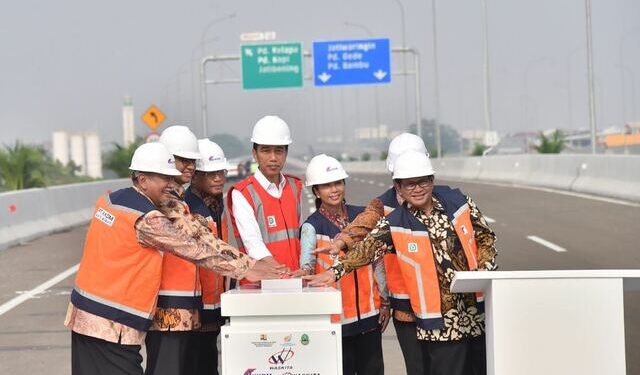 Jokowi Resmikan Tol Bengkulu-Taba Penanjung, Habiskan Anggaran Sebesar Rp4,8 Triliun