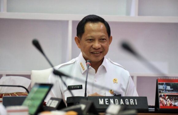 Mendagri Paparkan Strategi Penguatan Desa untuk Cegah Urbanisasi