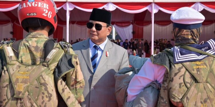 Prabowo Serah Terimakan Dua Kapal Perang asal Jerman ke TNI AL