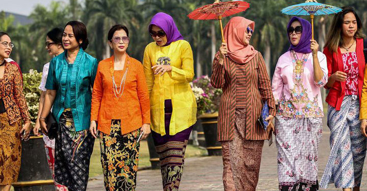 Presiden Jokowi Tetapkan 24 Juli Sebagai Hari Kebaya Nasional