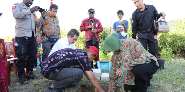 Mensos Tri Rismaharini Bangun Rumah Bagi Korban Gempa Jayapura