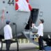 Disaksikan Presiden Jokowi, Prabowo Serahkan Pesawat Keempat C-130J Super Hercules ke TNI AU