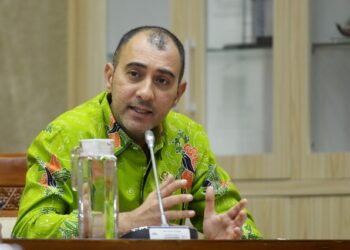 Larangan Toko Kelontong Beroperasi 24 Jam, DPR: Ini Tindakan Diskriminasi terhadap Pelaku Usaha Kecil