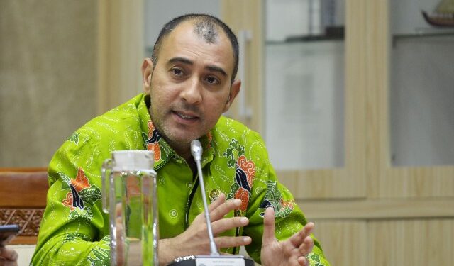 Larangan Toko Kelontong Beroperasi 24 Jam, DPR: Ini Tindakan Diskriminasi terhadap Pelaku Usaha Kecil