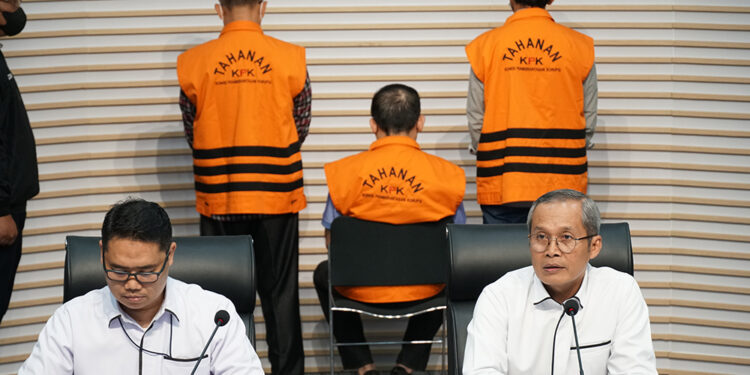 KPK Tetapkan Tiga Tersangka Korupsi Pengadaan Lahan di PTPN XI