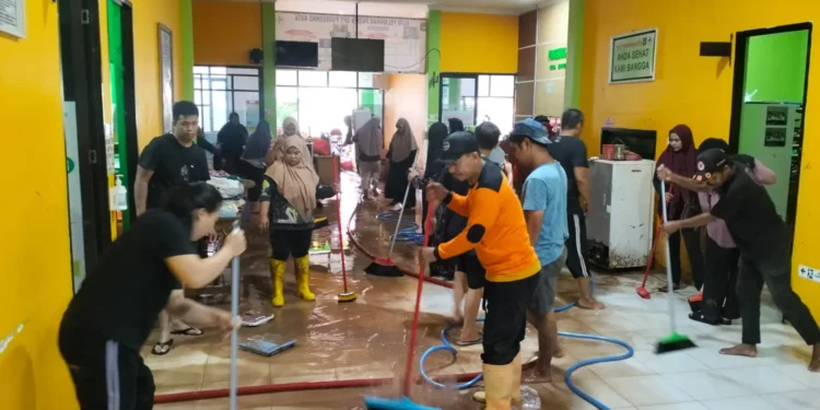 Banjir dan longsor Landa Kabupaten Enrekang, 2 Dusun Masih Terisolir