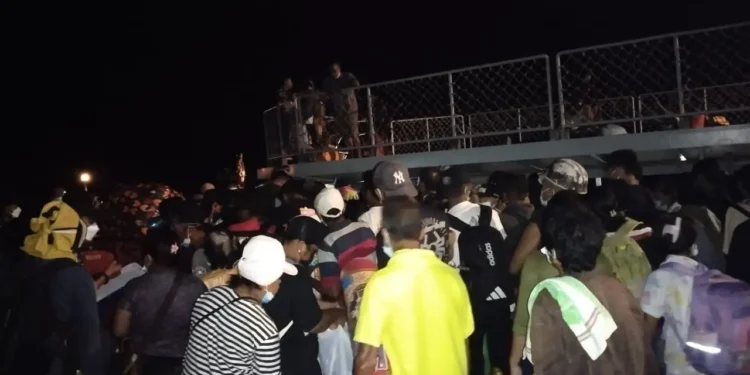 Erupsi Gunun Ruang, BNPB Terus Upayakan Evakuasi 9.000 Warga