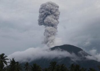 Status Gunung Ibu di Halmahera Turun Menjadi Siaga