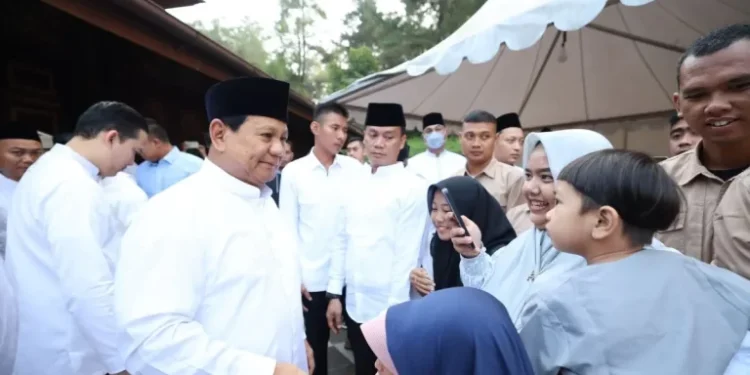 Prabowo Subianto Berkurban 145 Ekor Sapi di Hari Raya Idul Adha