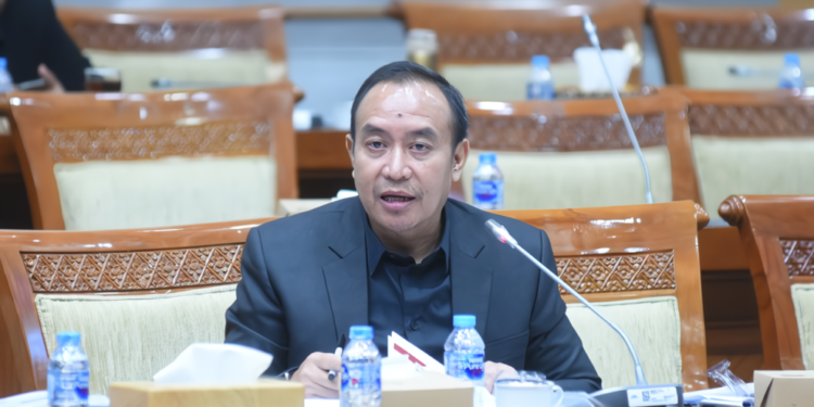 DPR Harus Clear dan Clean dari Judi Online