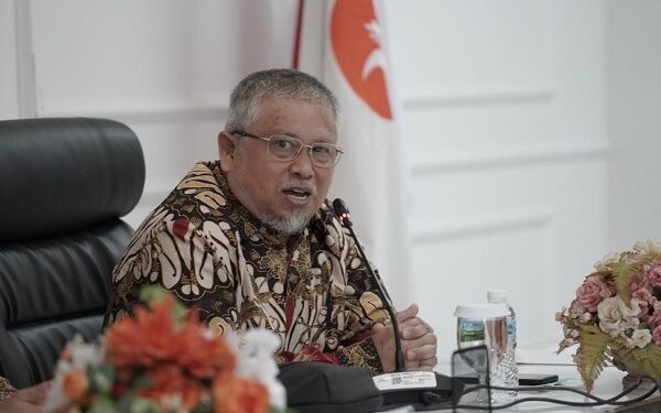 DPR Minta PP 28 Tahun 2024 Dicabut, Buka Ruang Generasi Muda untuk Berzina