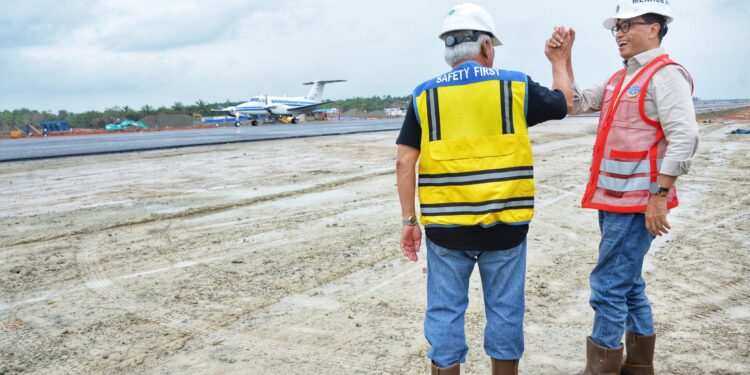 Uji Coba Landasan Pacu Bandara IKN Berjalan Mulus dan Lancar