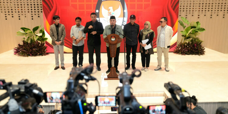 KPU Kaji Putusan MK soal Persyaratan Calon Kepala Daerah di Pilkada