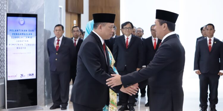 Lantik Dirjen Perikanan Tangkap, Menteri Trenggono Minta Kawal Implementasi PIT