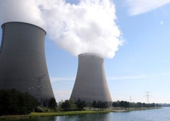 Nuklir jadi Energi Alternatif Tekan Emisi Karbon