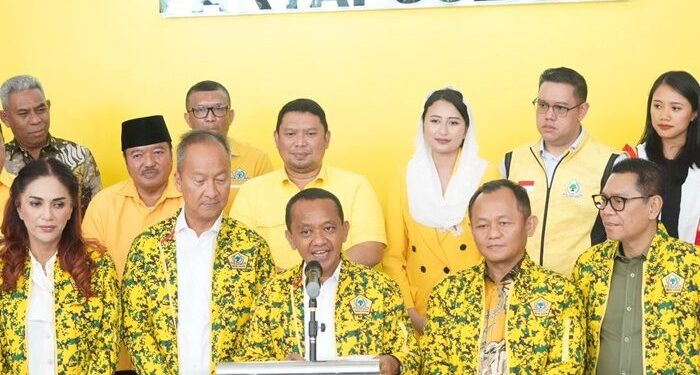Bahlil Lahadalia Umumkan Pengurus Partai Golkar 2024-2029, M. Sarmuji jadi Sekjen
