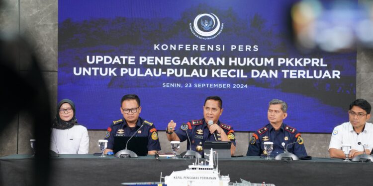 KKP Segel Dua Resort dan Dua Area Reklamasi Tak Berizin dalam Sepekan