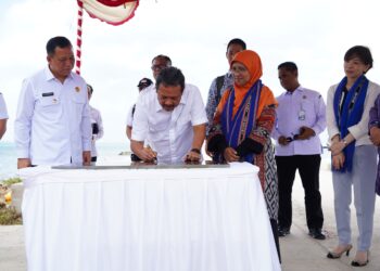 Menteri KP Resmikan SKPT Saumlaki untuk Dukung Industri Perikanan Maluku