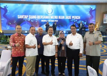 Menteri KP Perkenalkan Jade Perch Sebagai Ikan Potensial Dikembangkan di Indonesia