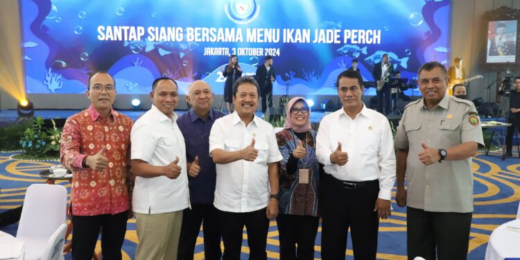 Menteri KP Perkenalkan Jade Perch Sebagai Ikan Potensial Dikembangkan di Indonesia