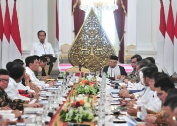 Gelar Jamuan Santap Siang, Presiden Jokowi Jokowi Pamit dengan Kabinet Indonesia Maju
