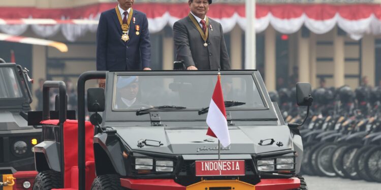 Jokowi Pimpin Apel Kesiapan Pengamanan Pelantikan Presiden dan Wakil Presiden Terpilih