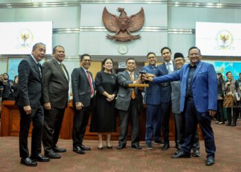 Utut Adianto Resmi jadi Ketua Komisi I DPR 2024-2029