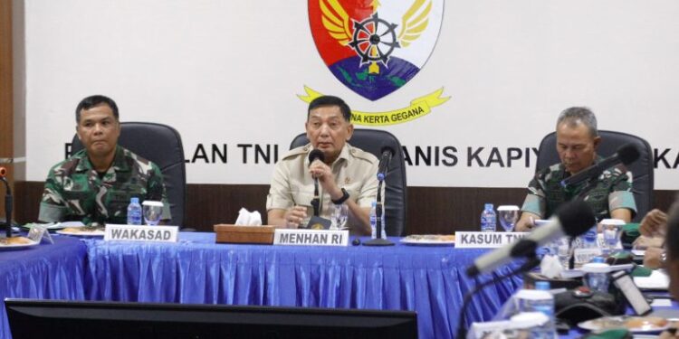 Menhan Tegaskan Pentingnya Penguatan Sistem Pertahanan di Papua