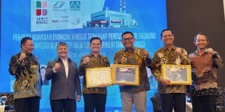 Kawasan Ekonomi Khusus Percepat Hilirisasi Kelapa Sawit