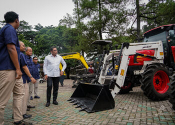 Dukung Swasembada Pangan, PT Pindad Siap Produksi Alsintan