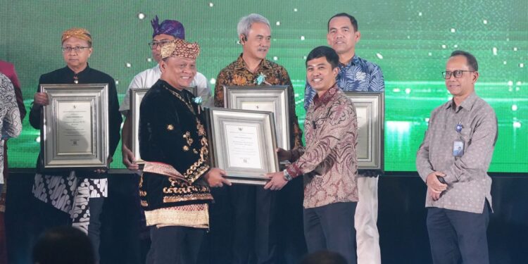 Delapan Pelabuhan Perikanan KKP Raih PUBS Kemenkes