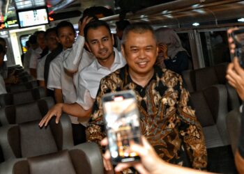 Menhub Ajak Masyarakat Jajal Kereta Api Tanpa Transit Jakarta-Semarang