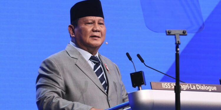 Prabowo Tetapkan Kenaikan Upah Minimum Nasional 2025 Sebesar 6,5 Persen
