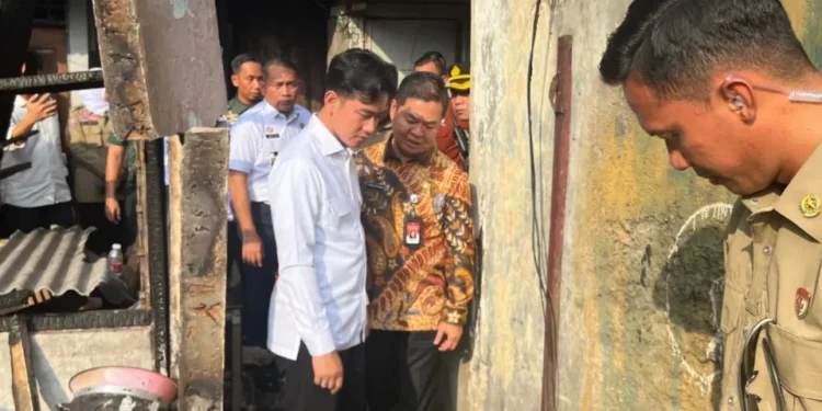 Tinjau Lokasi Kebakaran di Kemayoran Jakarta, Gibran Minta Investigasi Mendalam