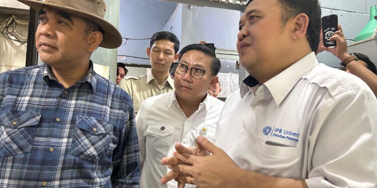 Ketua MPR Ahmad Muzani Apresiasi Respons Cepat Kementan Tangani PMK