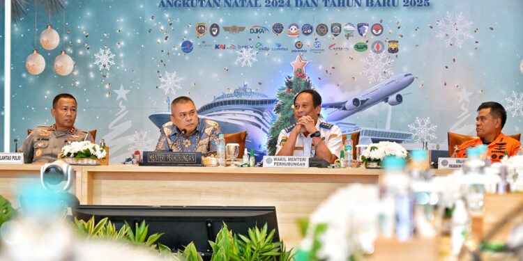 Menhub: Penumpang Angkutan Umum Nataru Meningkat 5,07 Persen