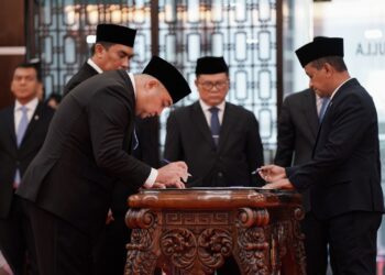 Lantik Dirjen Migas Achmad Muchtasyar, Bahlil Instruksikan Genjot Lifting Migas