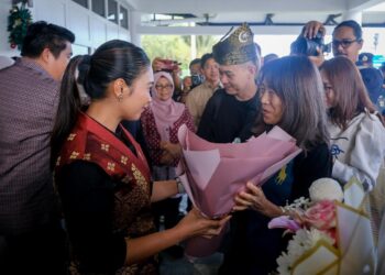 Pemerintah Targetkan 16 Juta Kunjungan Wisatawan Mancanegara di 2025