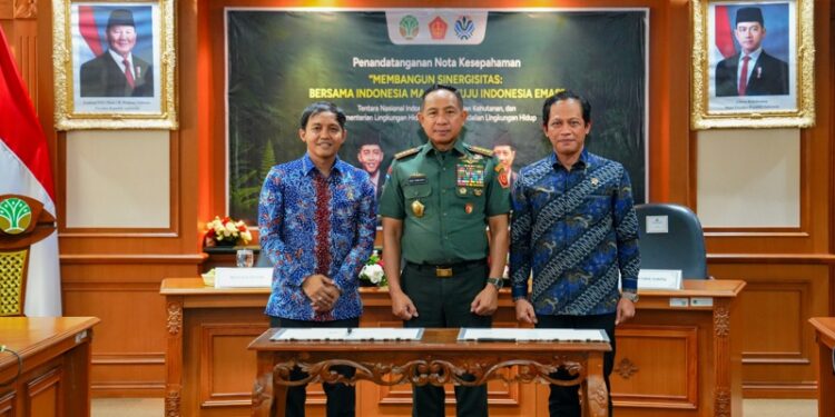 Menhut dan Panglima TNI Sepakat Jaga Hutan Indonesia