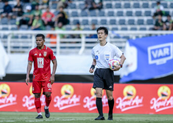 Wasit Asing Bikin Kualitas Liga 1 dan Liga 2 Makin Profesional?