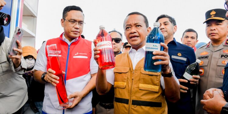 Menteri Bahlil Pastikan Kualitas BBM Pertamina Sesuai Standar